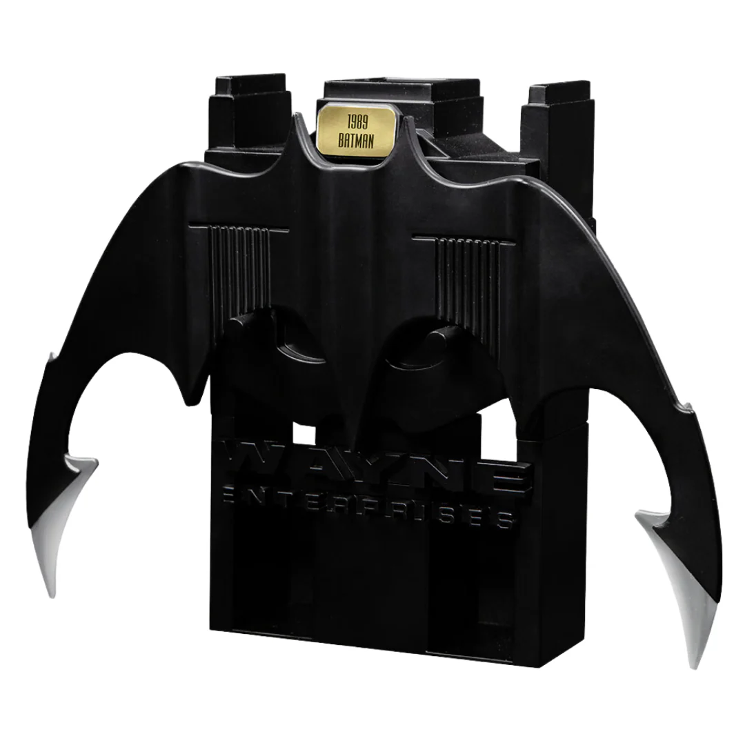1989 BATMAN METAL BATARANG - Image 2