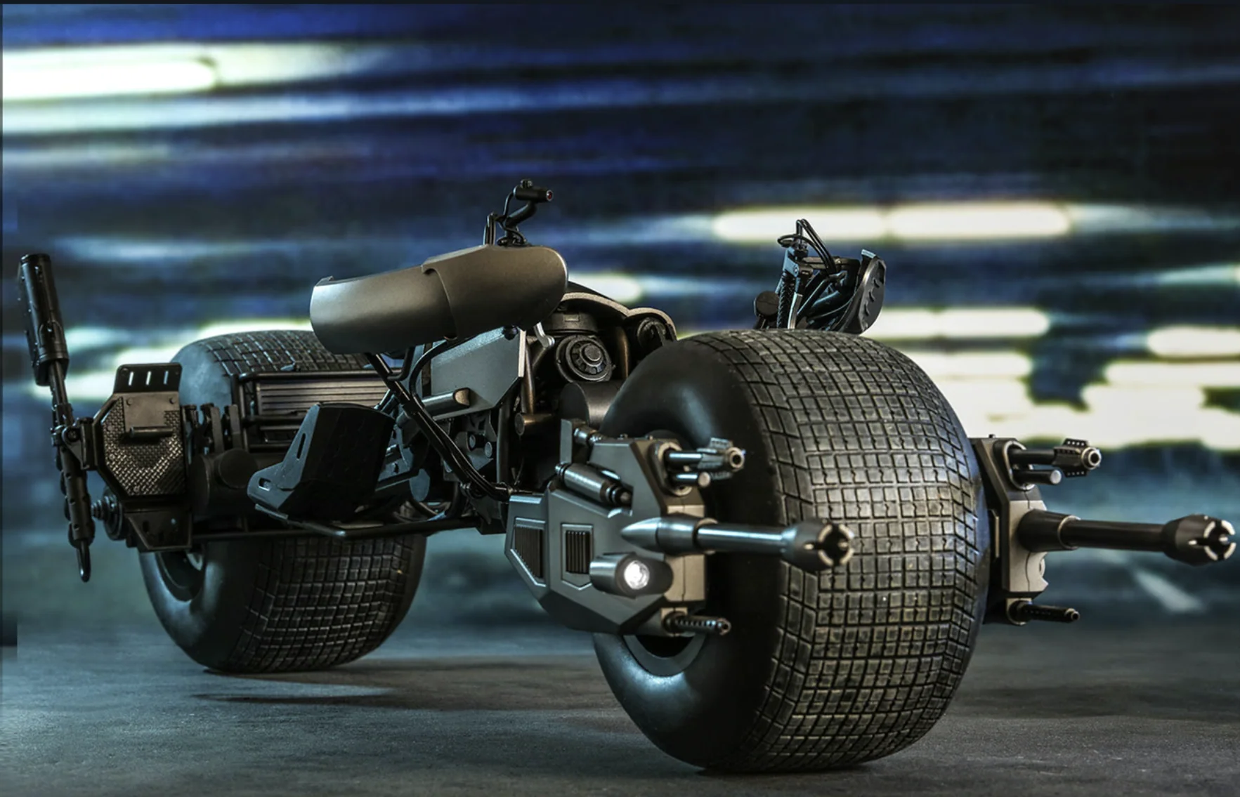Bat-Pod 1:6 -Dark Knight Rises - Image 4