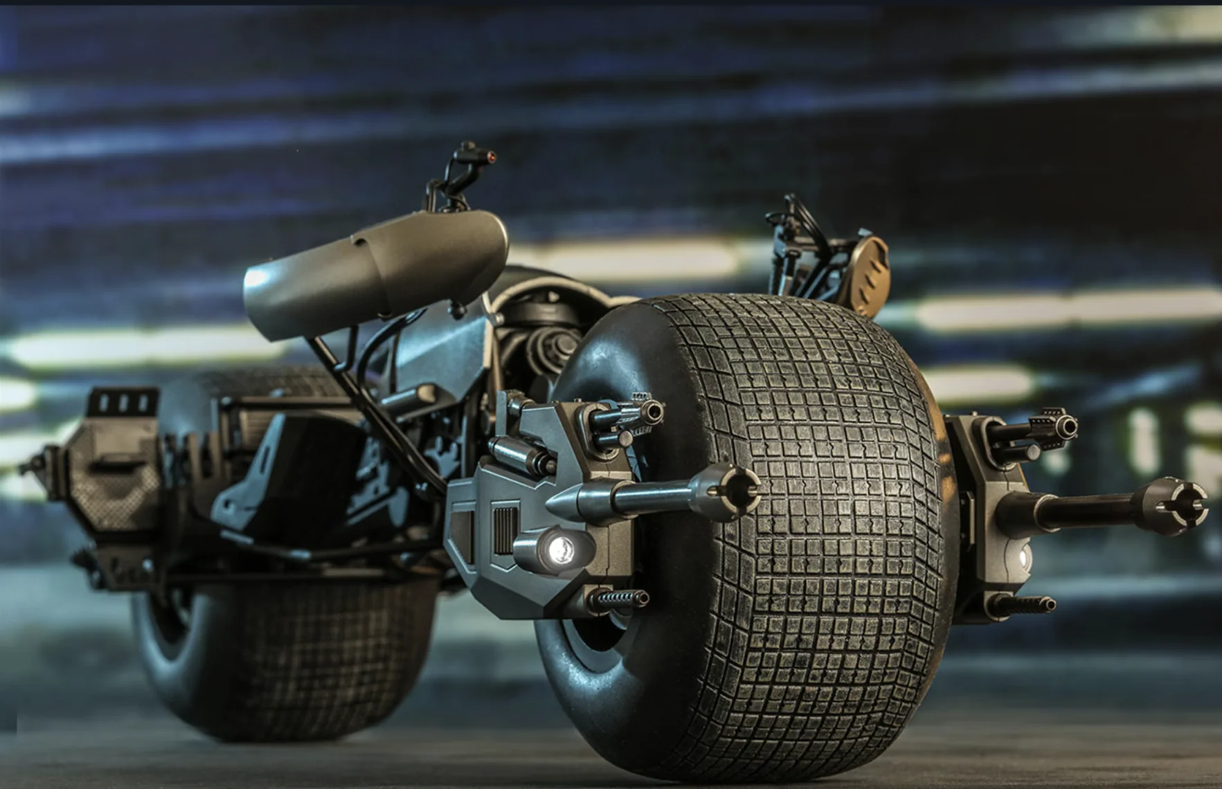 Bat-Pod 1:6 -Dark Knight Rises - Image 5