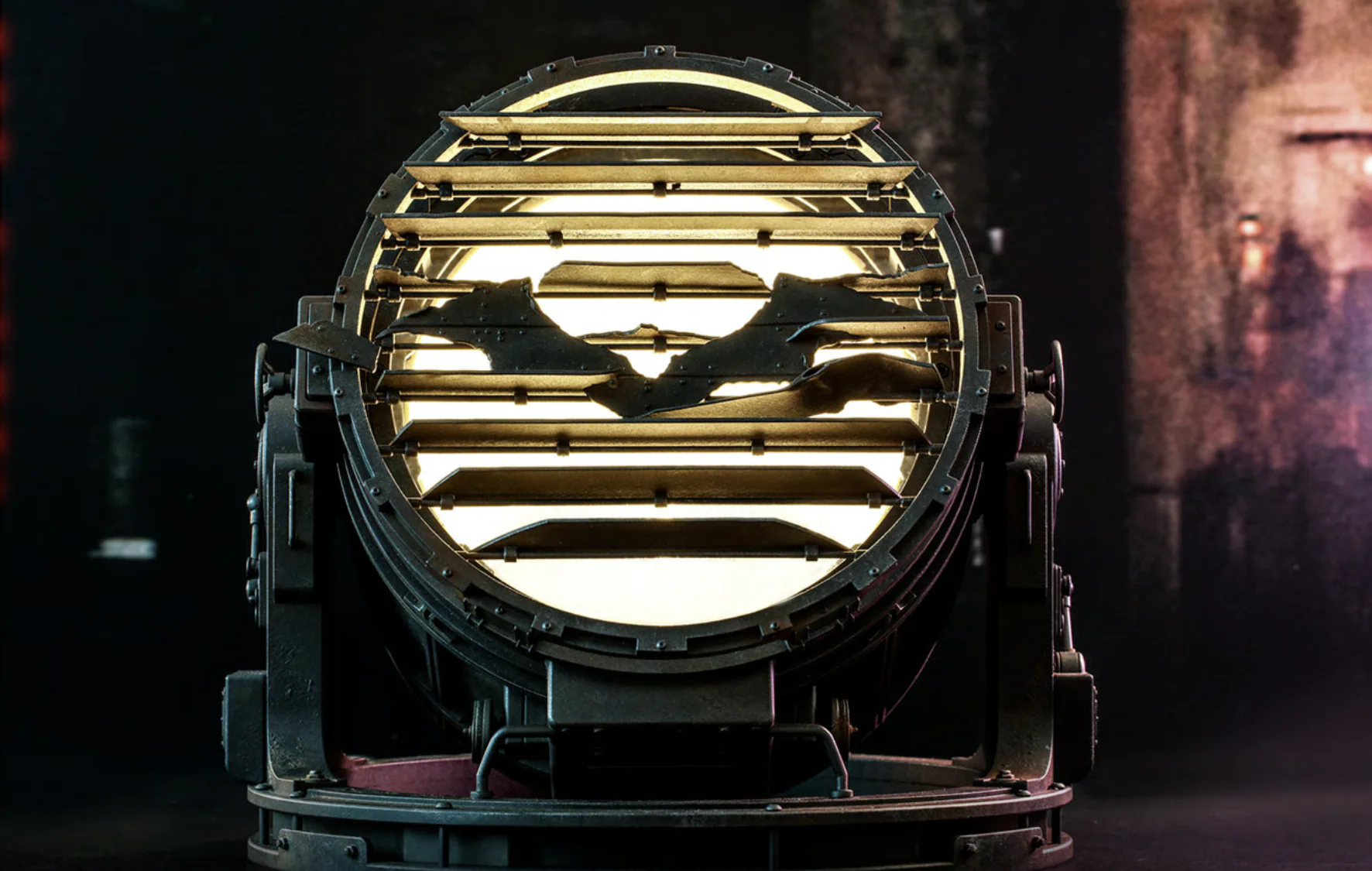 Bat-Signal Sixth Scale - The Batman (HT) - Image 2
