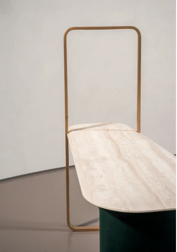 Ellipse Light Up Writing Table - Image 3