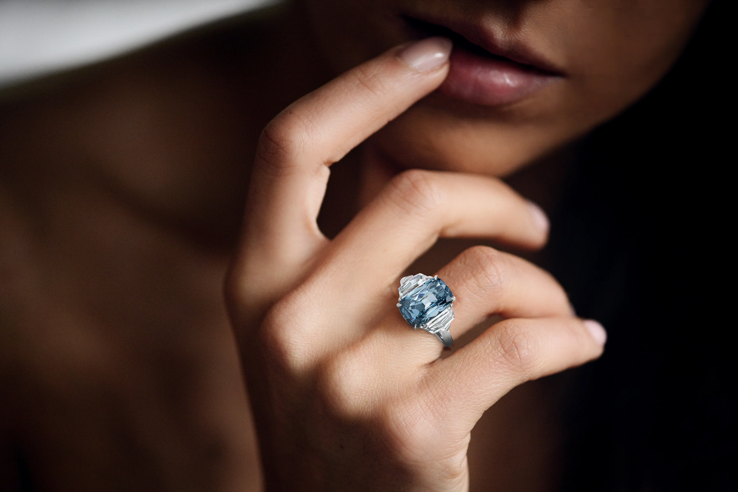 The Gotham Blue Ring - Image 2