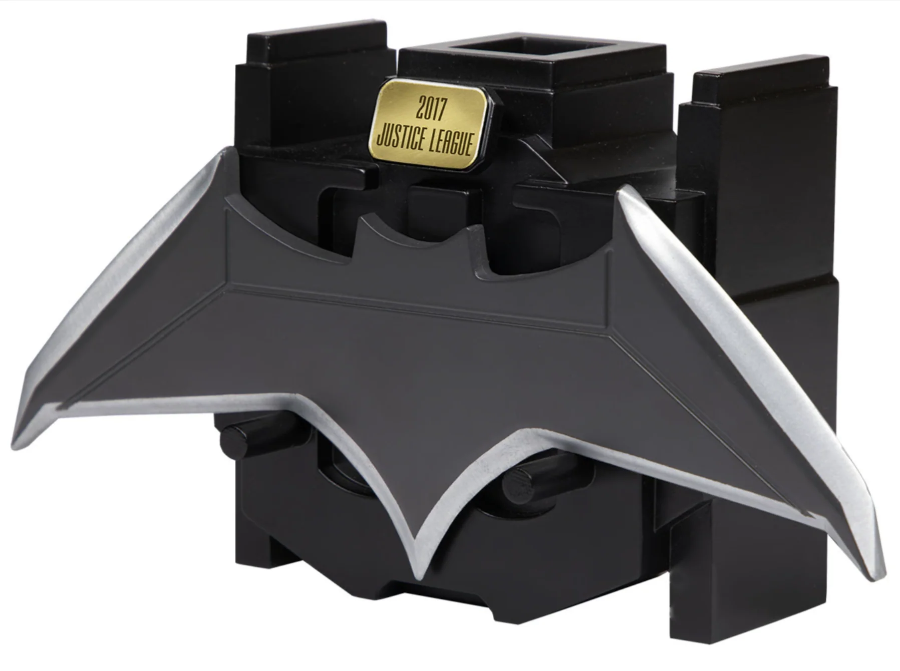 JUSTICE LEAGUE METAL BATARANG - Image 4