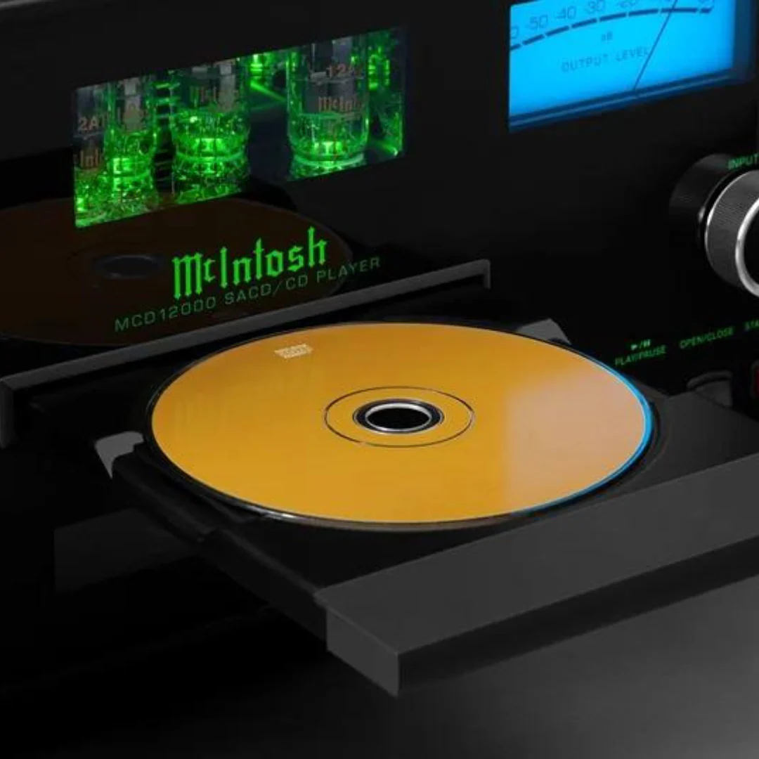 McIntosh MCD12000 SACD/CD Player - Image 2