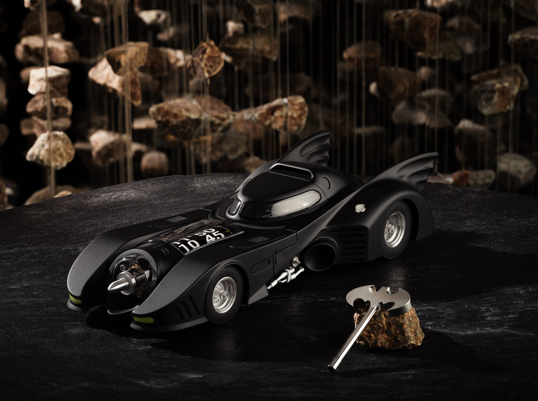 1989 Batmobile Desk Clock - Image 3